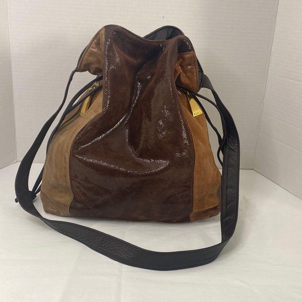 PARIS Leather Bucket Bag